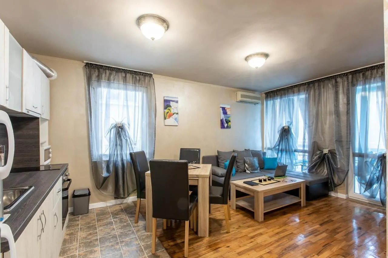 Blue Тerrace Apartment Top Center Warna Bulgarien